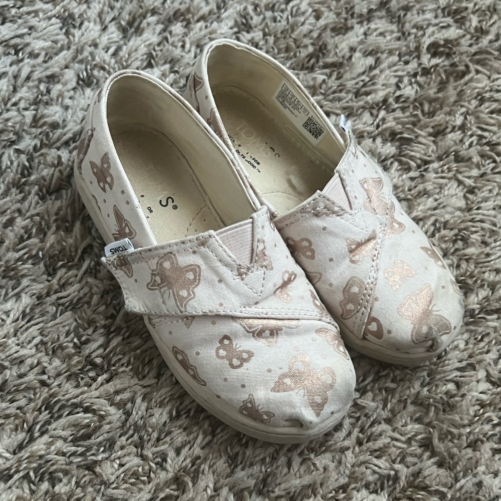 Girls Toms